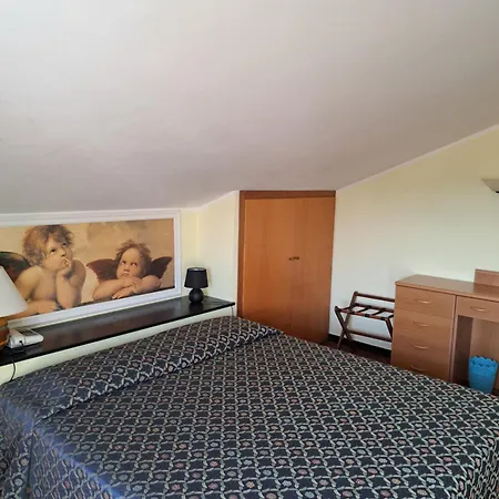 Degli Aranci 디아노마리나