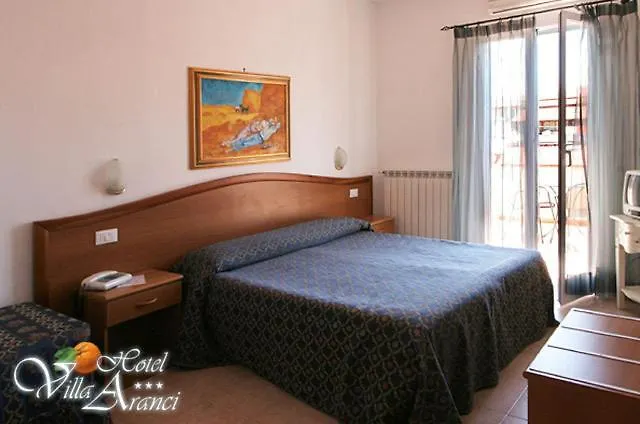 Degli Aranci Hotel 3*