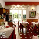 Degli Aranci Hotel 3*