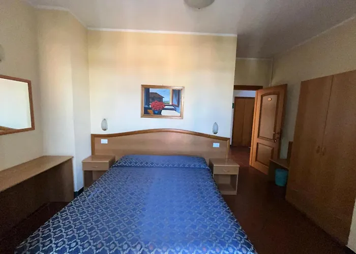 Degli Aranci Szálloda 3*