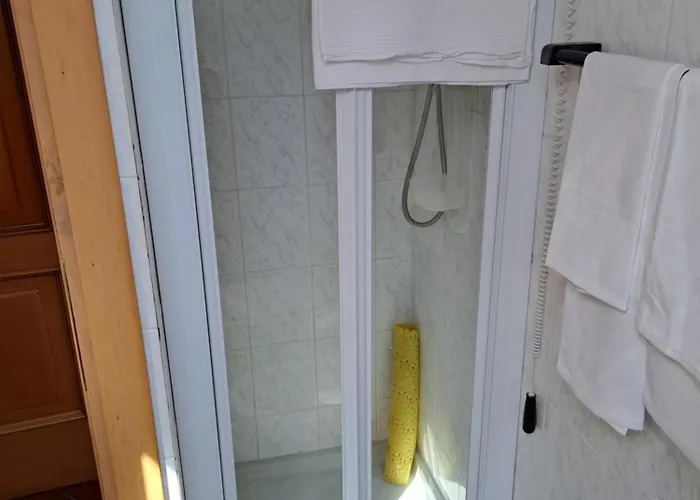 ホテル Degli Aranci ディアーノ・マリーナ