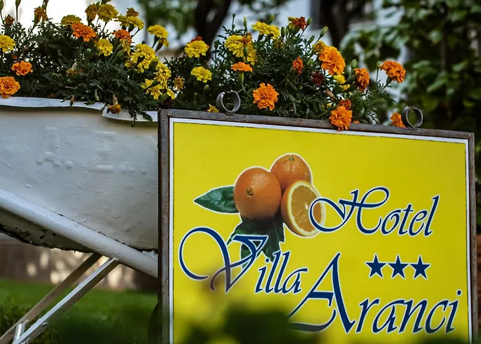 Degli Aranci 3* ディアーノ・マリーナ